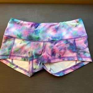 Fleo Shorts